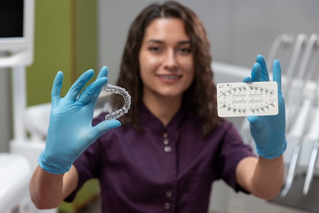 Understanding-Invisalign-and-Its-Benefits